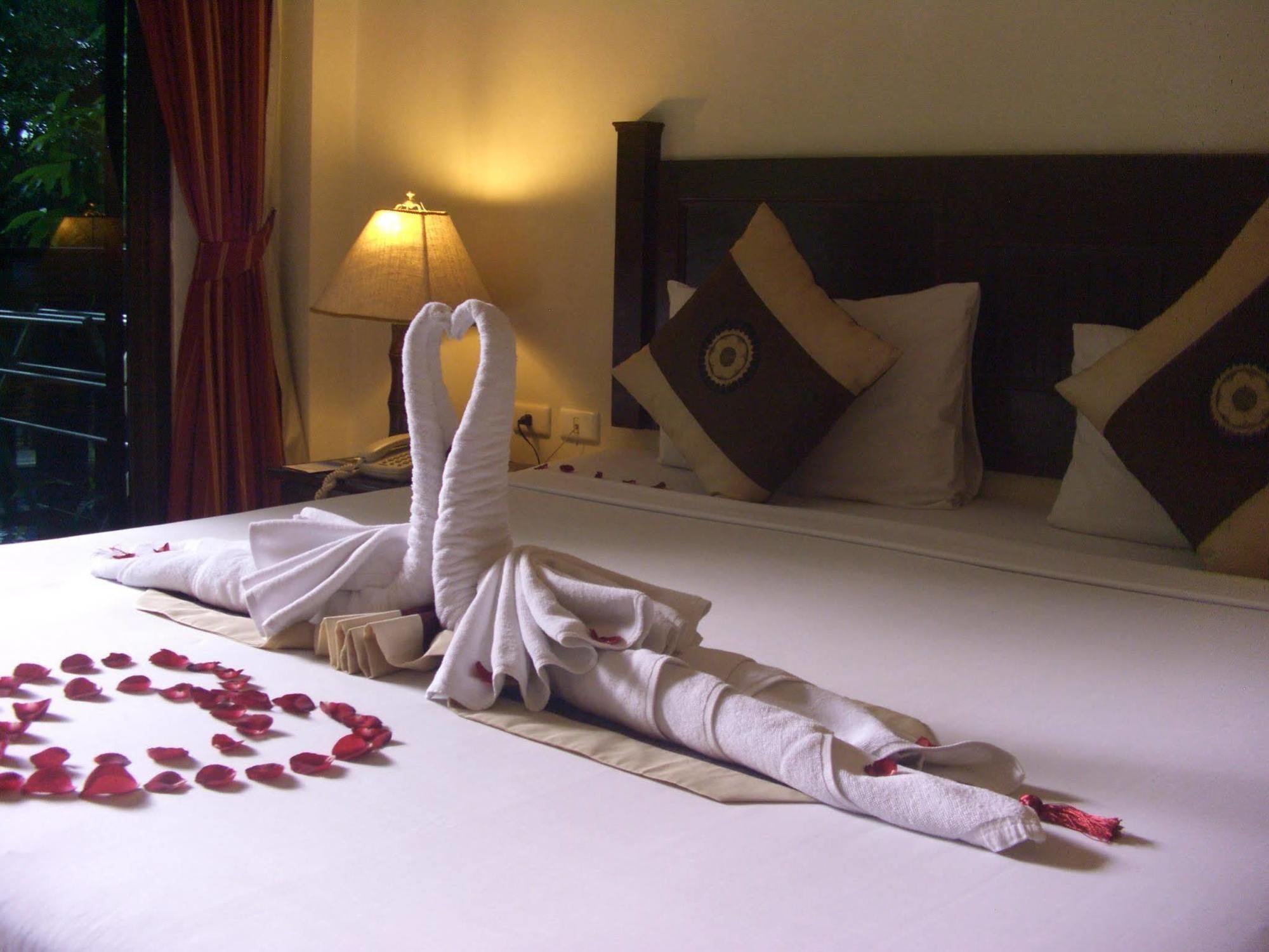 The Hill Resort Patong Ngoại thất bức ảnh